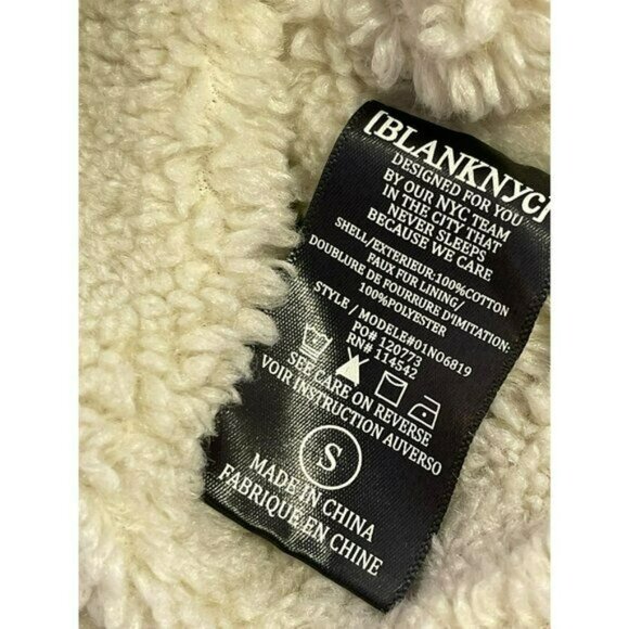 Blank NYC $148 Faux Fur Sherpa Lined Crop Denim Jacket Size Small NWT - Picture 9 of 9